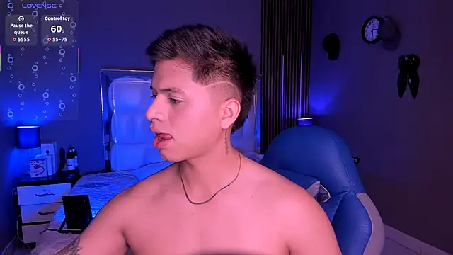 Snapshot of Niicky1_ chatting on 09.25.25 Niicky1 online show from 09.25.25