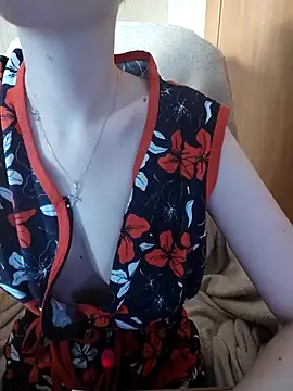 Snapshot of Elza_kom chatting on 01.17.25 Elza kom online show from 01.17.25