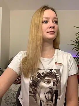 Radiants two online show from 12.11.24