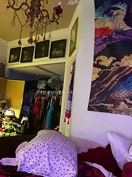 Snapshot of sexyasscougar chatting on 03.08.25 sexyasscougar online show from 03.08.25