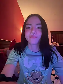 Snapshot of ShannonShanny chatting on 01.05.25 ShannonShanny online show from 01.05.25