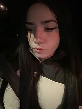 Snapshot of ShannonShanny chatting on 01.27.25 ShannonShanny online show from 01.27.25