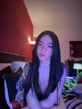 Snapshot of ShannonShanny chatting on 02.02.25 ShannonShanny online show from 02.02.25