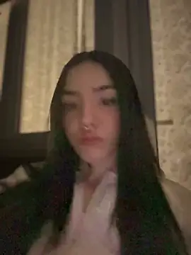 Snapshot of ShannonShanny chatting on 02.21.25 ShannonShanny online show from 02.21.25