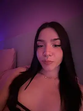 Snapshot of ShannonShanny chatting on 09.26.25 ShannonShanny online show from 09.26.25