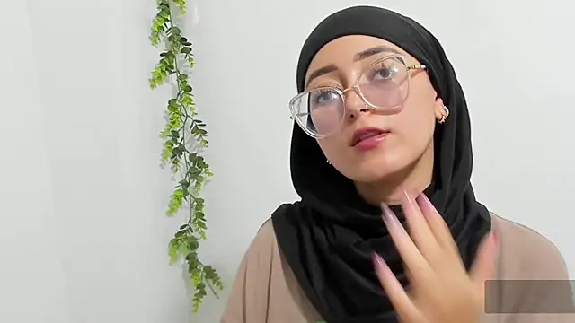 Snapshot of aysel_elid chatting on 01.07.25 aysel elid online show from 01.07.25