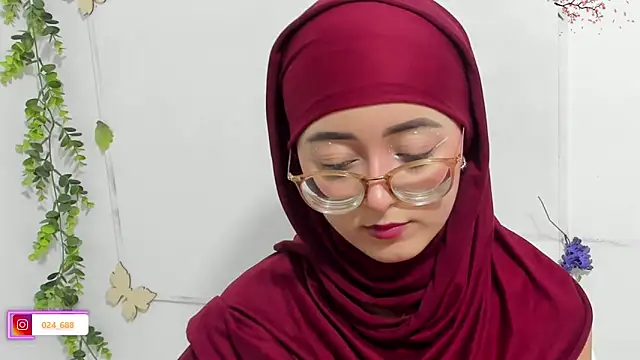 Snapshot of aysel_elid chatting on 09.27.25 aysel elid online show from 09.27.25