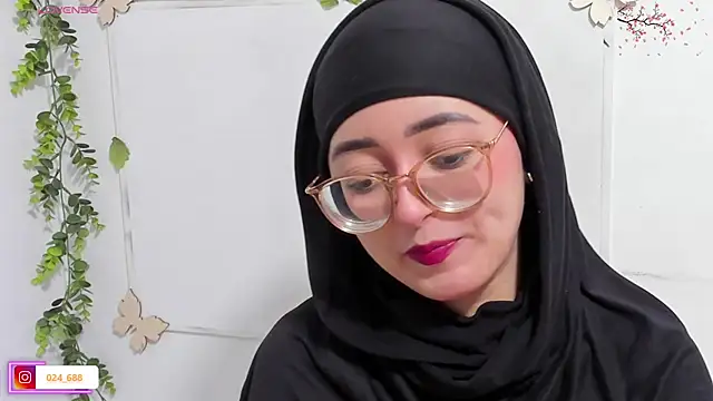 Snapshot of aysel_elid chatting on 10.01.25 aysel elid online show from 10.01.25