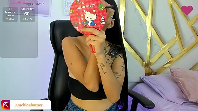 Snapshot of ChloeHarper_ chatting on 10.18.25 ChloeHarper online show from 10.18.25