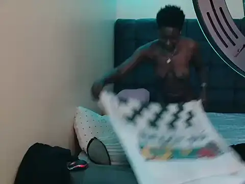 Kimberllie s online show from 10.05.25