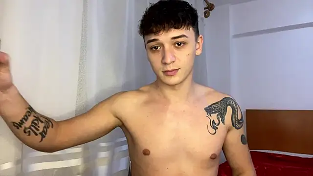 Snapshot of Joedonovan1 chatting on 12.01.24 Joedonovan1 online show from 12.01.24