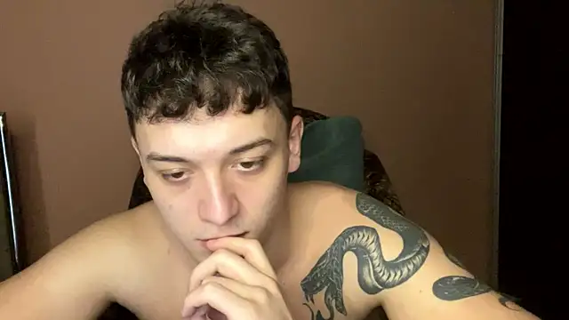 Snapshot of Joedonovan1 chatting on 01.23.25 Joedonovan1 online show from 01.23.25