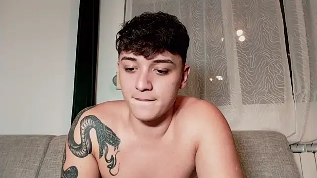 Snapshot of Joedonovan1 chatting on 10.22.25 Joedonovan1 online show from 10.22.25