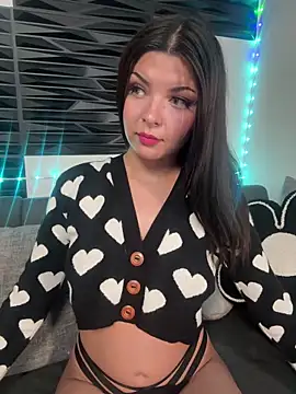 Snapshot of FoxyMx chatting on 01.06.25 FoxyMx online show from 01.06.25