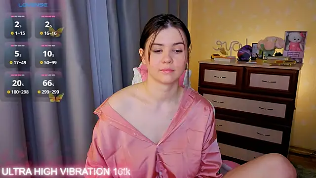 cutie mili online show from 11.10.25