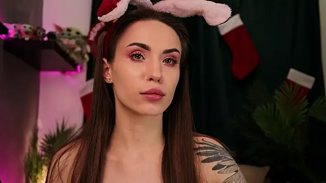 BabyYoda- online show from 12.25.24