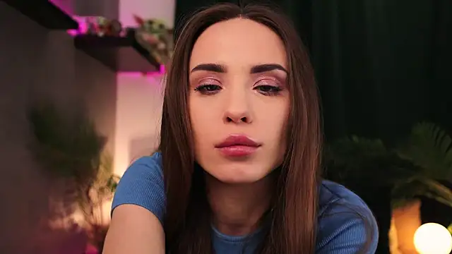 BabyYoda- online show from 02.12.25