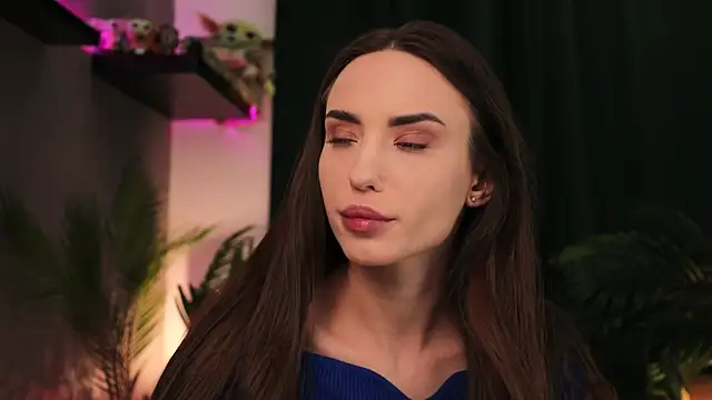 BabyYoda- online show from 03.07.25