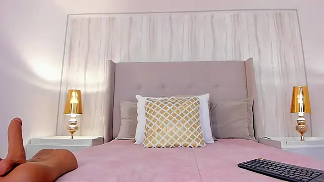 katie cruz online show from 01.16.25