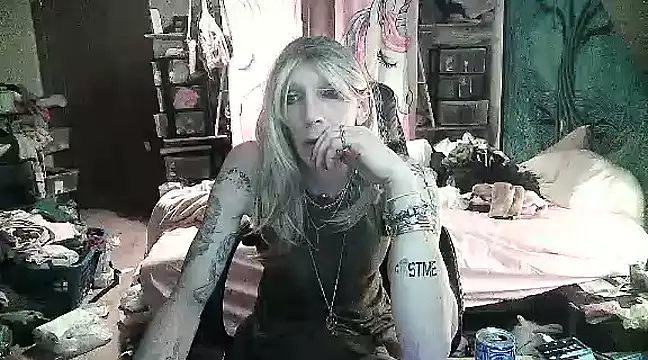 Ombeline1 online show from 01.22.25