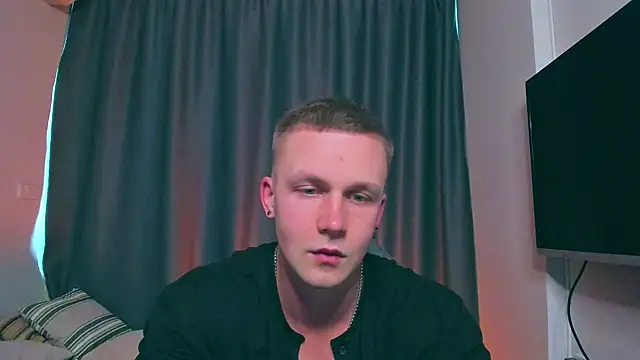 Samuel Andrew online show from 02.25.25