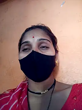 Snapshot of Hi_Radhika chatting on 01.28.25 Hi Radhika online show from 01.28.25