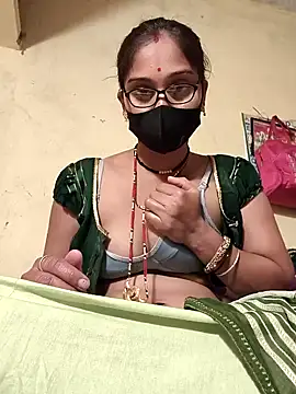 Snapshot of Hi_Radhika chatting on 01.30.25 Hi Radhika online show from 01.30.25