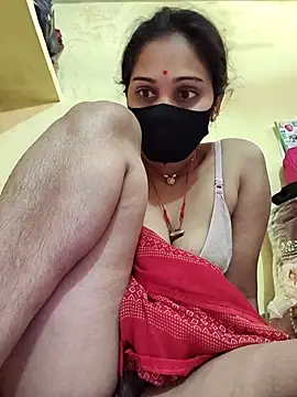 Snapshot of Hi_Radhika chatting on 03.10.25 Hi Radhika online show from 03.10.25