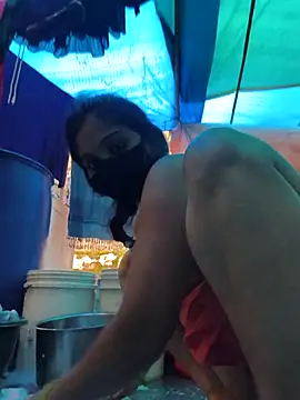 Snapshot of Hi_Radhika chatting on 09.12.25 Hi Radhika online show from 09.12.25