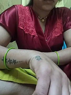 Snapshot of Hi_Radhika chatting on 09.19.25 Hi Radhika online show from 09.19.25