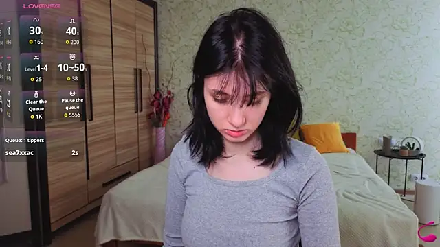 JulisSweet online show from 11.22.25