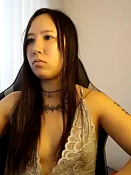 Snapshot of Japabaixinha chatting on 02.05.25 Japabaixinha online show from 02.05.25