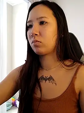 Snapshot of Japabaixinha chatting on 02.17.25 Japabaixinha online show from 02.17.25