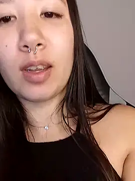 Snapshot of Japabaixinha chatting on 02.20.25 Japabaixinha online show from 02.20.25