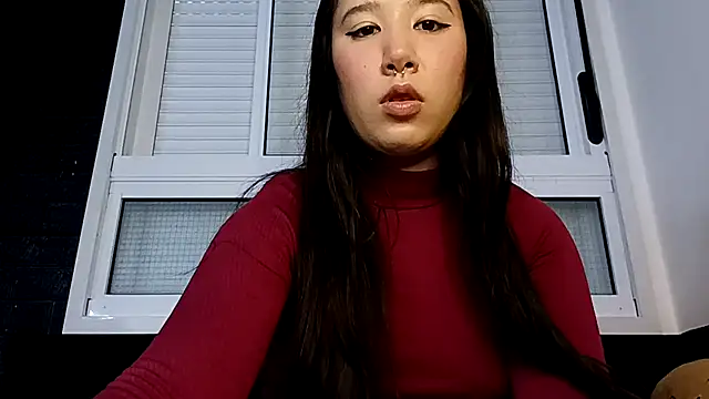 Snapshot of Japabaixinha chatting on 10.12.25 Japabaixinha online show from 10.12.25