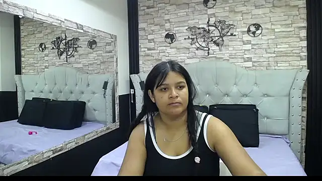Snapshot of sia_cavad chatting on 09.18.25 sia cavad online show from 09.18.25