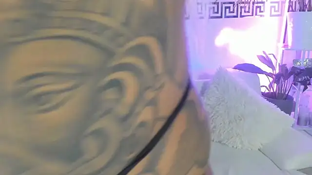 CocoSkyy online show from 01.08.25