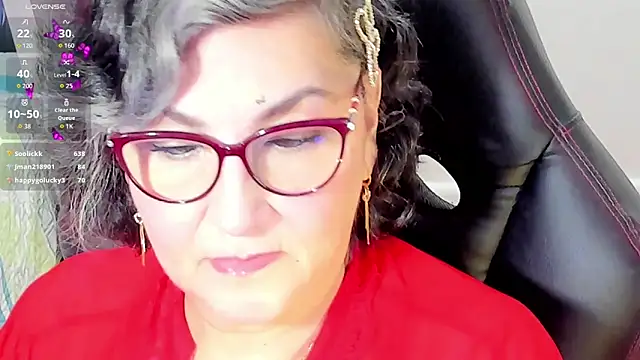 Snapshot of cataleya_mom chatting on 09.29.25 cataleya mom online show from 09.29.25