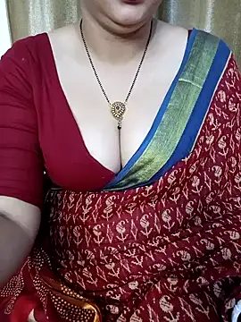 Snapshot of Priya_Boudi chatting on 02.04.25 Priya Boudi online show from 02.04.25