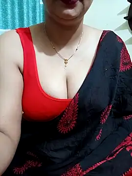 Snapshot of Priya_Boudi chatting on 03.19.25 Priya Boudi online show from 03.19.25