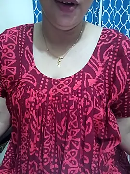 Snapshot of Priya_Boudi chatting on 09.24.25 Priya Boudi online show from 09.24.25