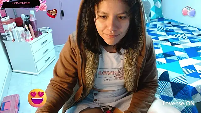 soniafuckboobs online show from 02.15.25