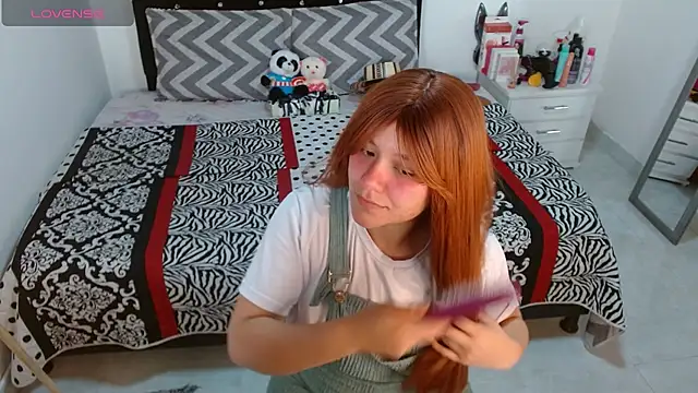 soniafuckboobs online show from 11.11.25