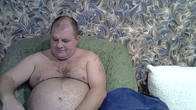 Snapshot of Nilola6 chatting on 11.16.25 Nilola6 online show from 11.16.25