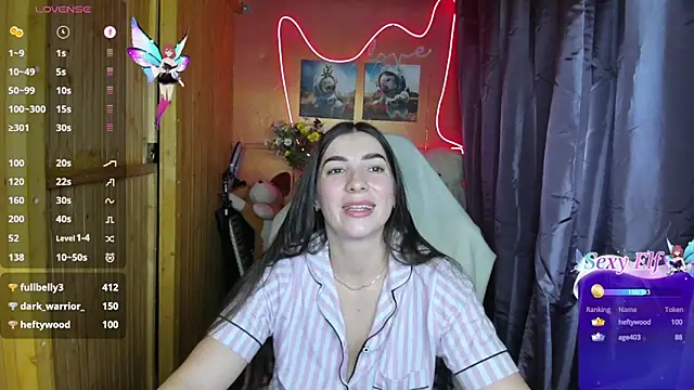 Snapshot of Fiery_Brunette_ chatting on 01.03.25 Fiery Brunette  online show from 01.03.25