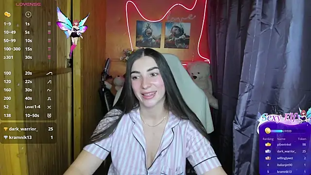 Snapshot of Fiery_Brunette_ chatting on 01.05.25 Fiery Brunette  online show from 01.05.25