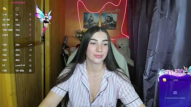 Snapshot of Fiery_Brunette_ chatting on 01.07.25 Fiery Brunette  online show from 01.07.25