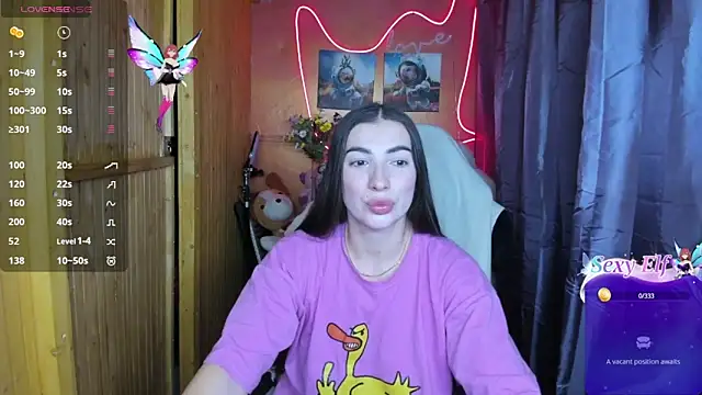 Snapshot of Fiery_Brunette_ chatting on 01.25.25 Fiery Brunette  online show from 01.25.25