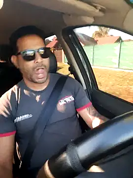 Snapshot of hecwil8 chatting on 10.09.25 hecwil8 online show from 10.09.25