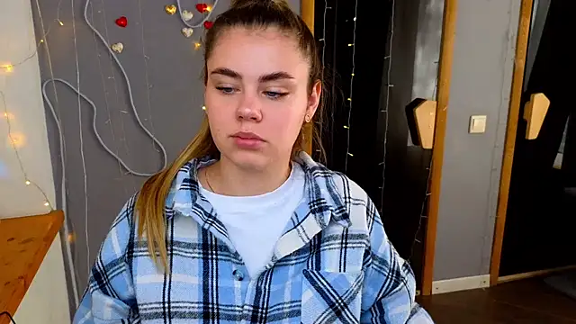 IsabellaBler online show from 09.21.25